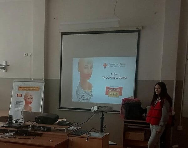 M 571369512 122184481922591122 8624985324497084295 N