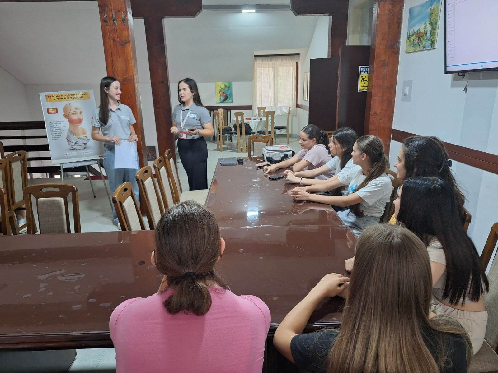 514253999 122168504768591122 1806160943143386868 N